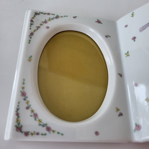 Vintage Precious Moments Graduation Frame Girl - Picture 6 of 9